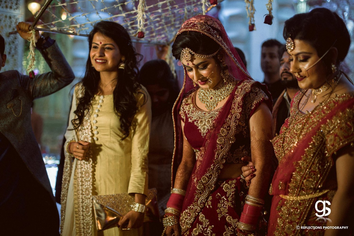 Gracious charm by Reflections Photography Wedding-photography | Weddings Photos & Ideas