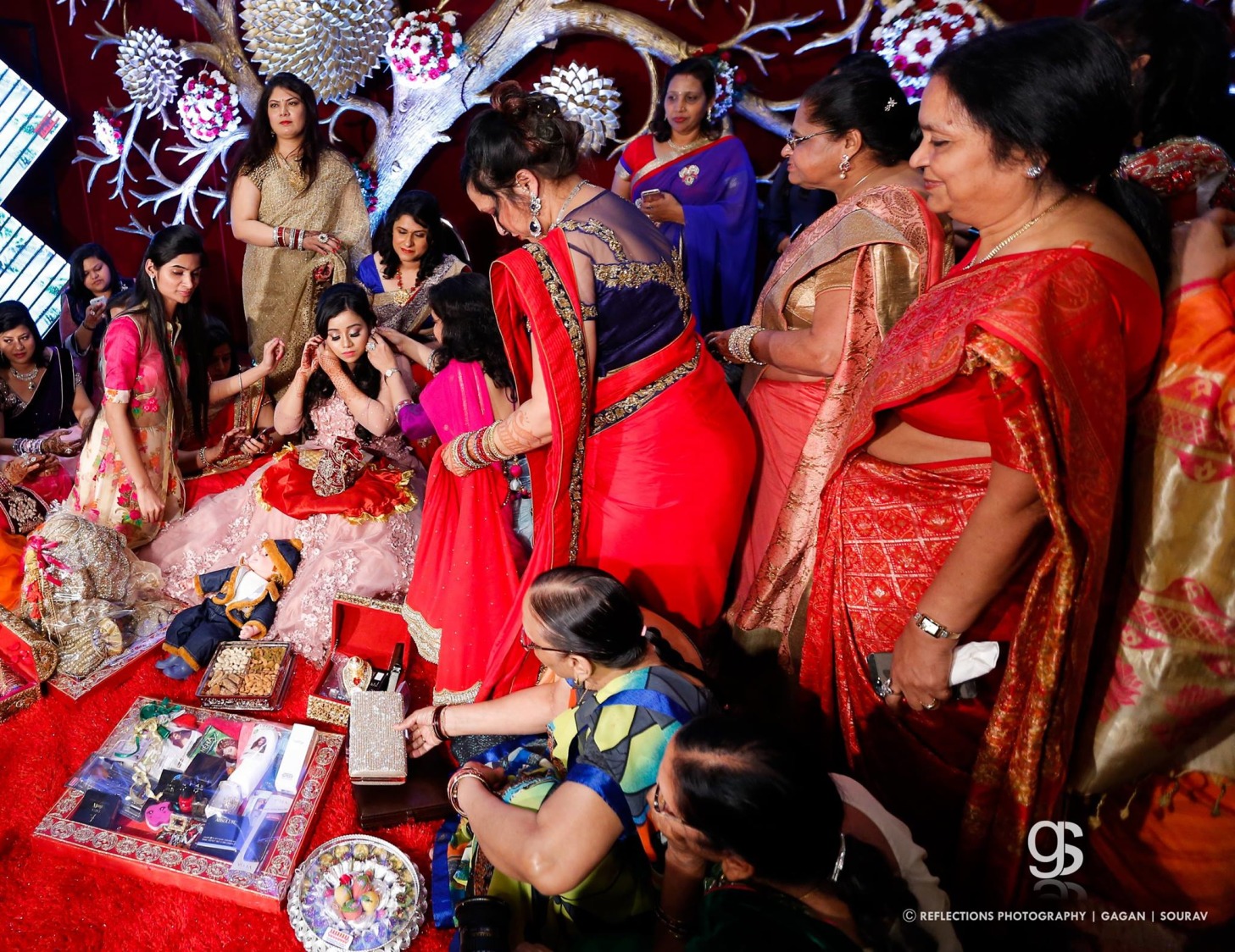 A family affair! by Reflections Photography Wedding-photography | Weddings Photos & Ideas