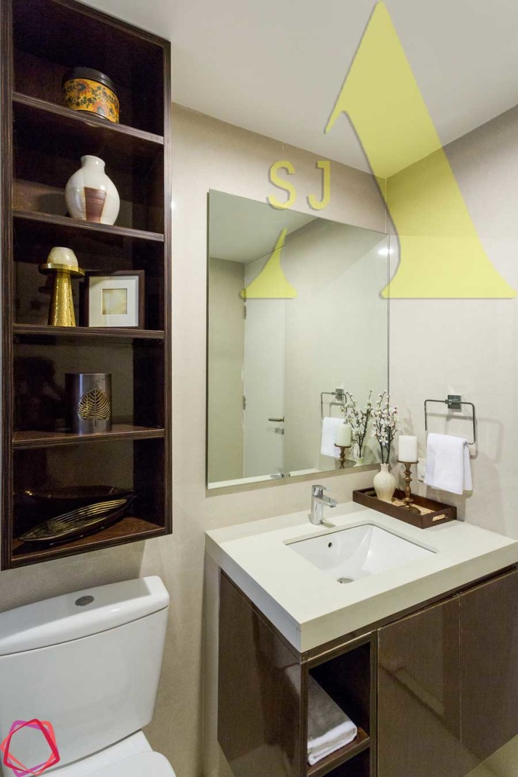 Ceramic Vanity by Suman Bathroom Modern | Interior Design Photos & Ideas