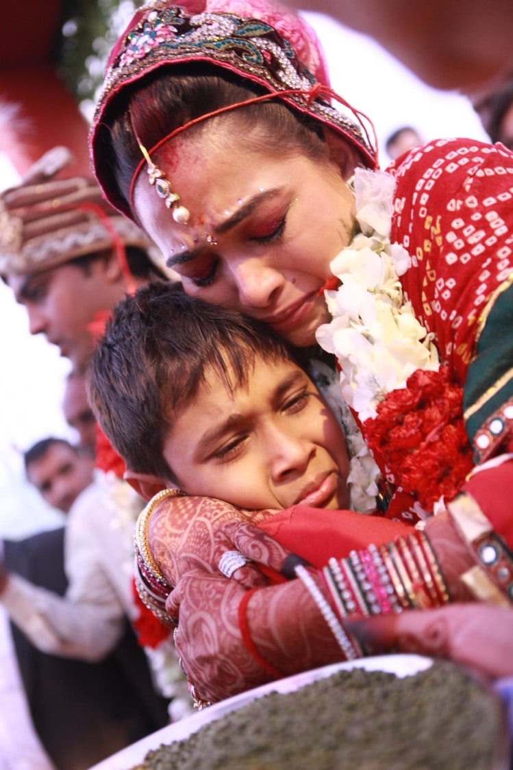 Never letting go off by Ashiva Creative Photography Wedding-photography | Weddings Photos & Ideas