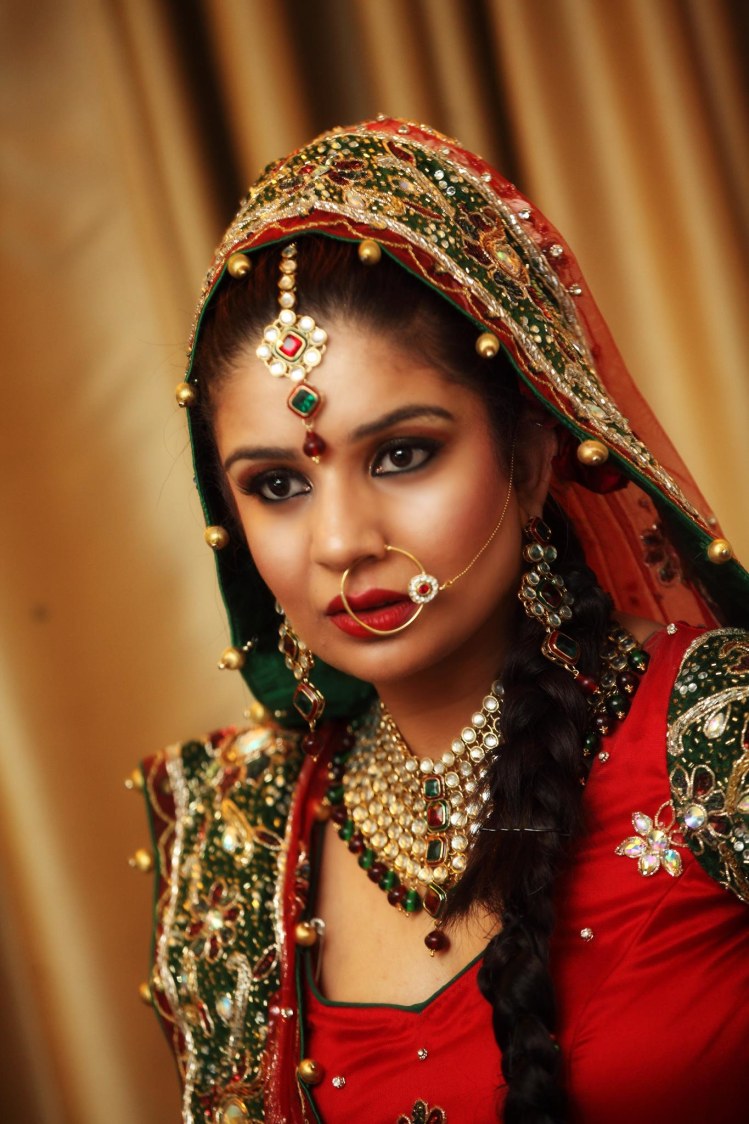 Engaging looks by Ashiva Creative Photography Wedding-photography | Weddings Photos & Ideas
