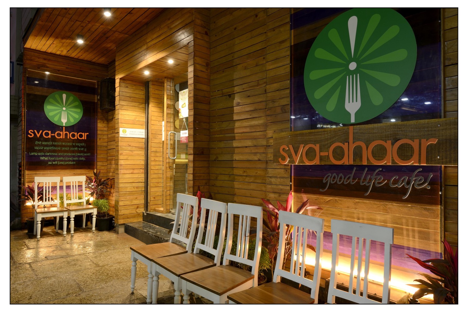 The Welcome Joy by Sanjeet Kolkattil Contemporary | Interior Design Photos & Ideas