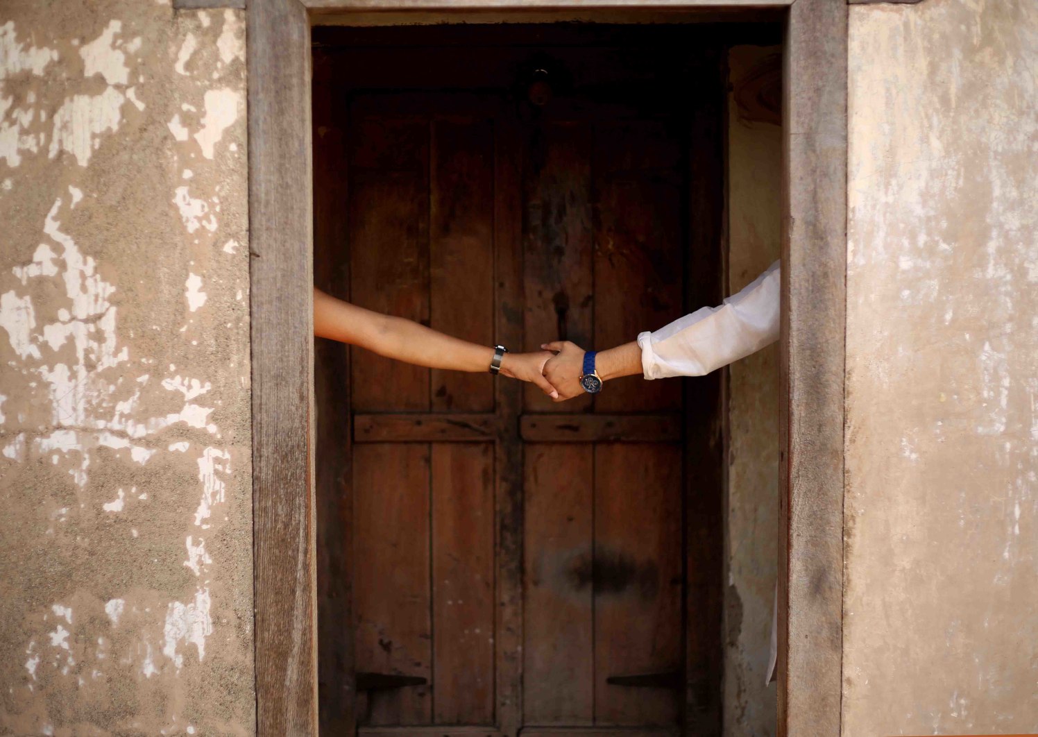 Hands holded for lifetime by Rushil Jadhav Wedding-photography | Weddings Photos & Ideas