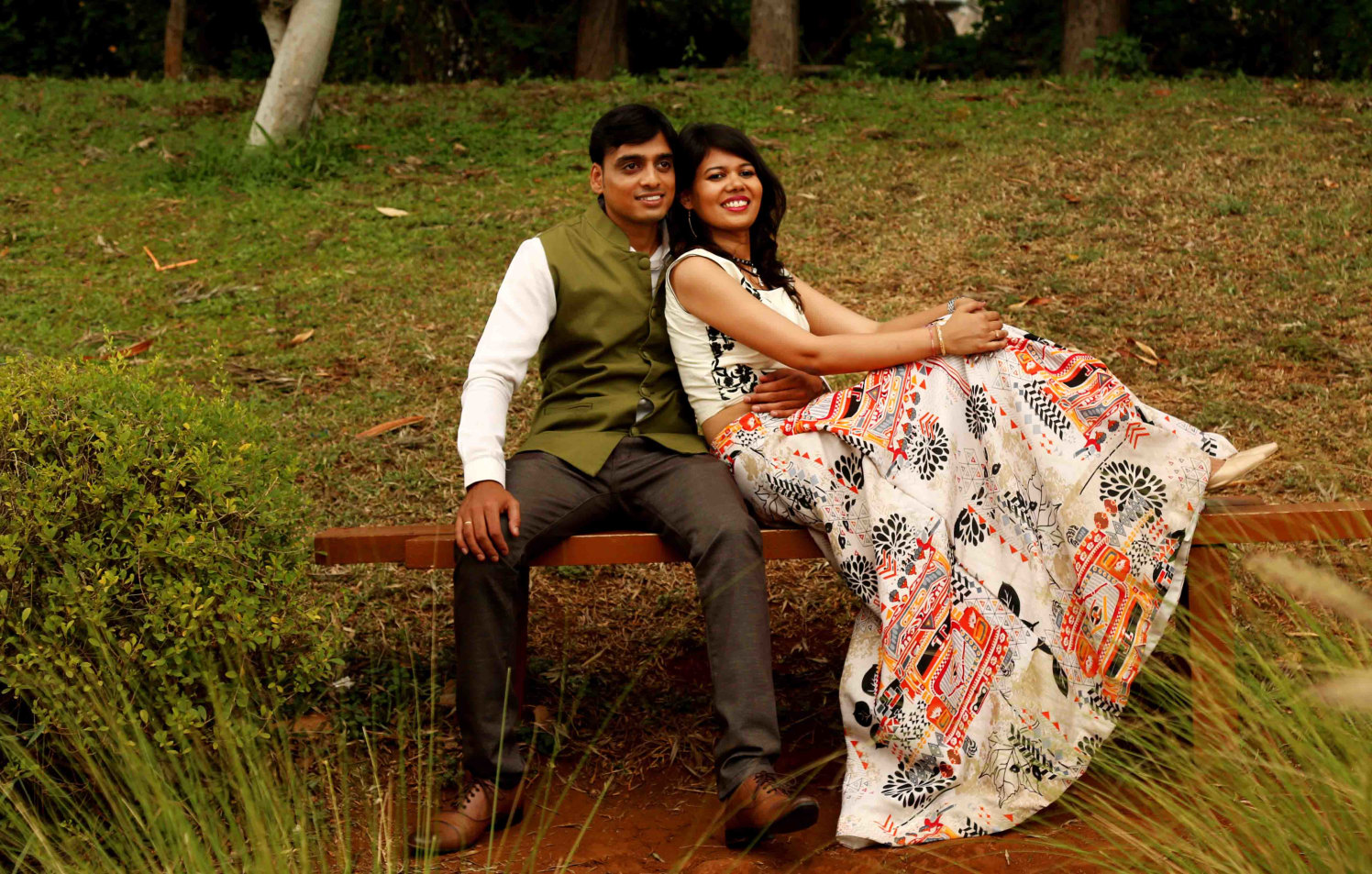 Picturesque Park Backdrop For Photoshoot of Bride and Groom To-Be by Rushil Jadhav Wedding-photography | Weddings Photos & Ideas