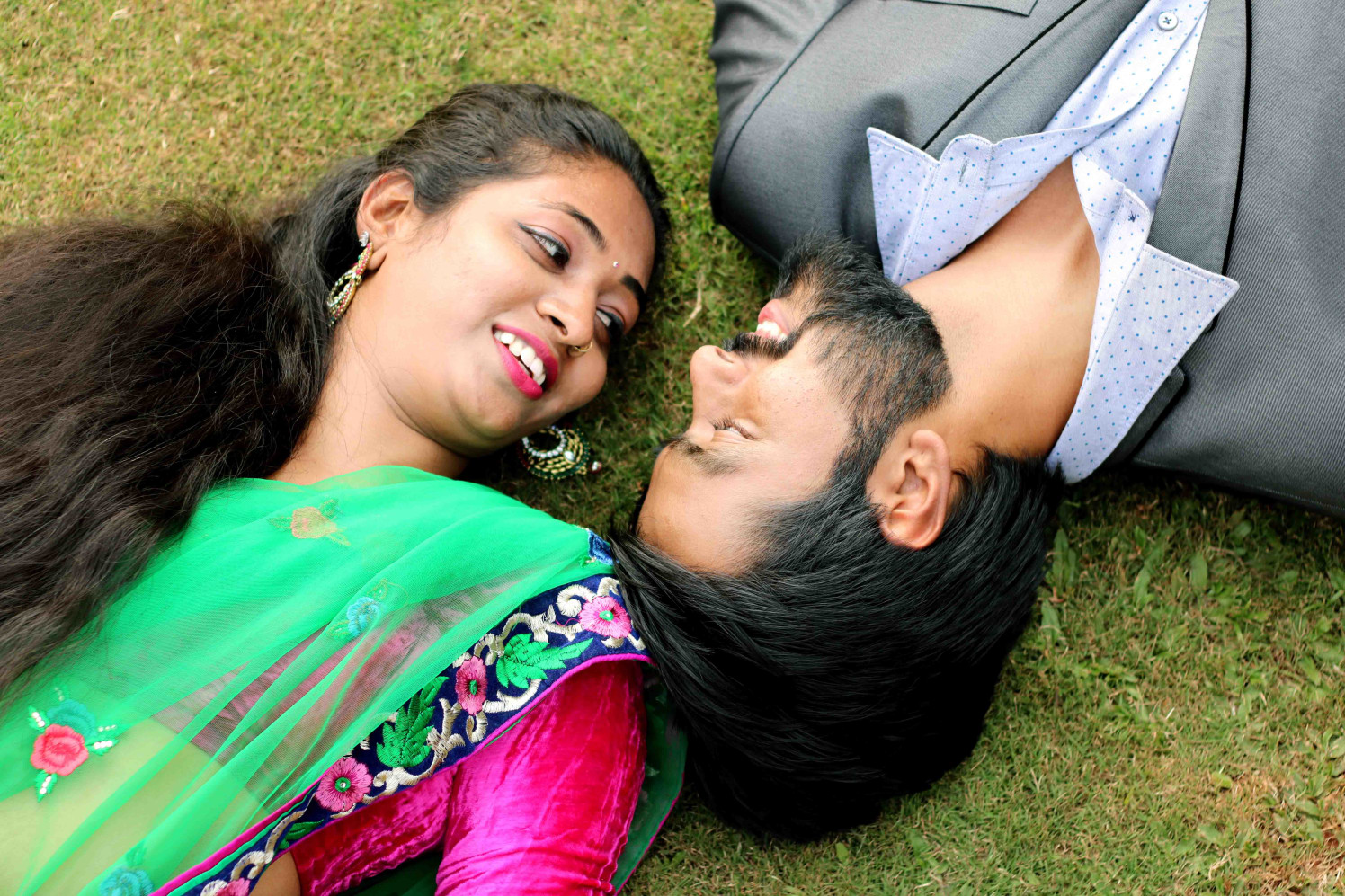 Chatters got caught! by Rushil Jadhav Wedding-photography | Weddings Photos & Ideas