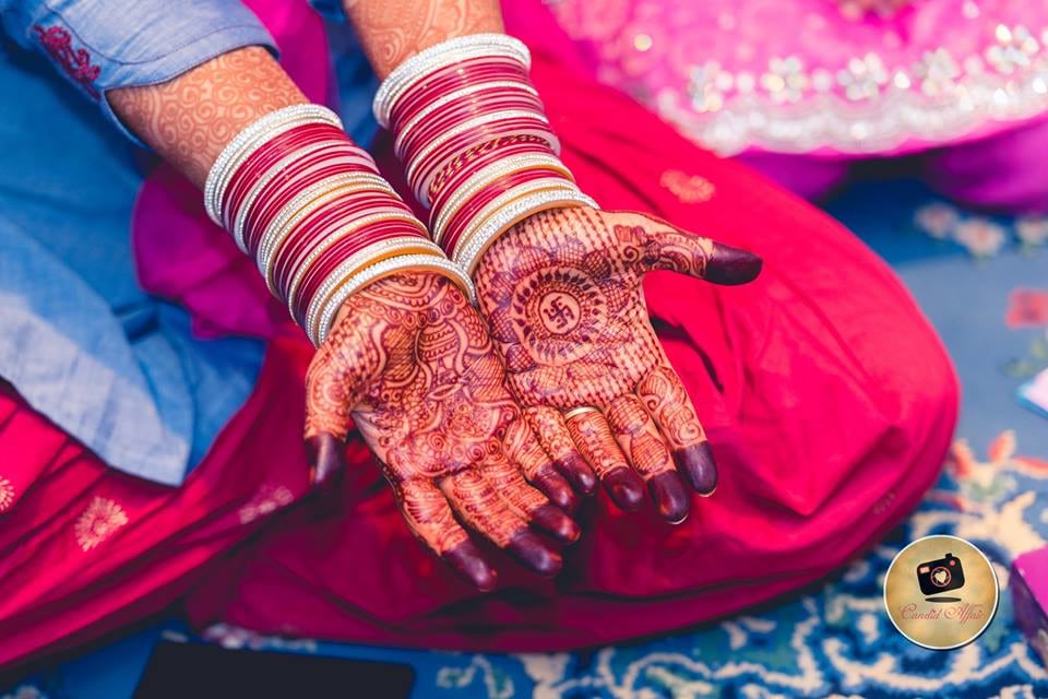 Indian Bridal Mehendi by Candid Affair Wedding-photography Bridal-mehendi | Weddings Photos & Ideas