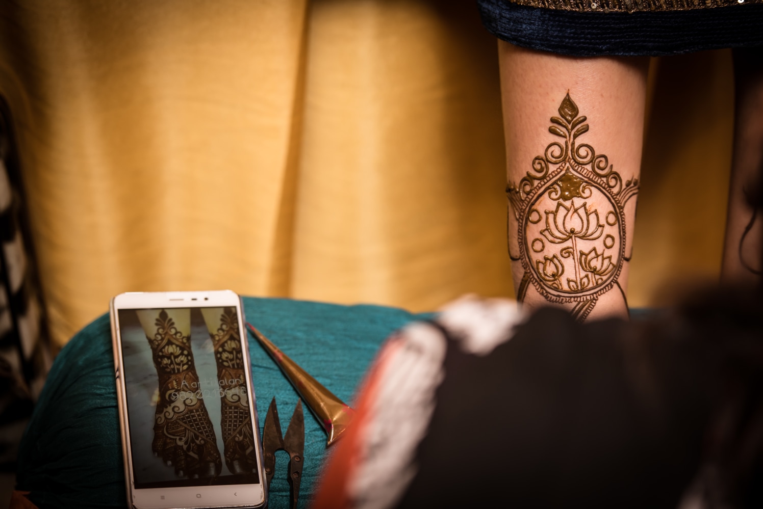 Henna Art In The Making by Sahil Kumar Wedding-photography | Weddings Photos & Ideas