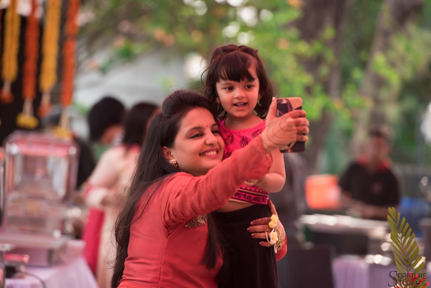 Wedding Guests Capturing The Moment by Sahil Kumar Wedding-photography | Weddings Photos & Ideas