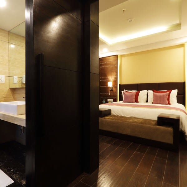 Contemporary Bedroom by Gargi Sharma Contemporary | Interior Design Photos & Ideas