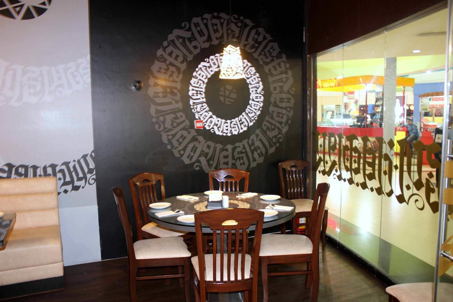 The Sweet Dine by Trupti Ladda Contemporary | Interior Design Photos & Ideas