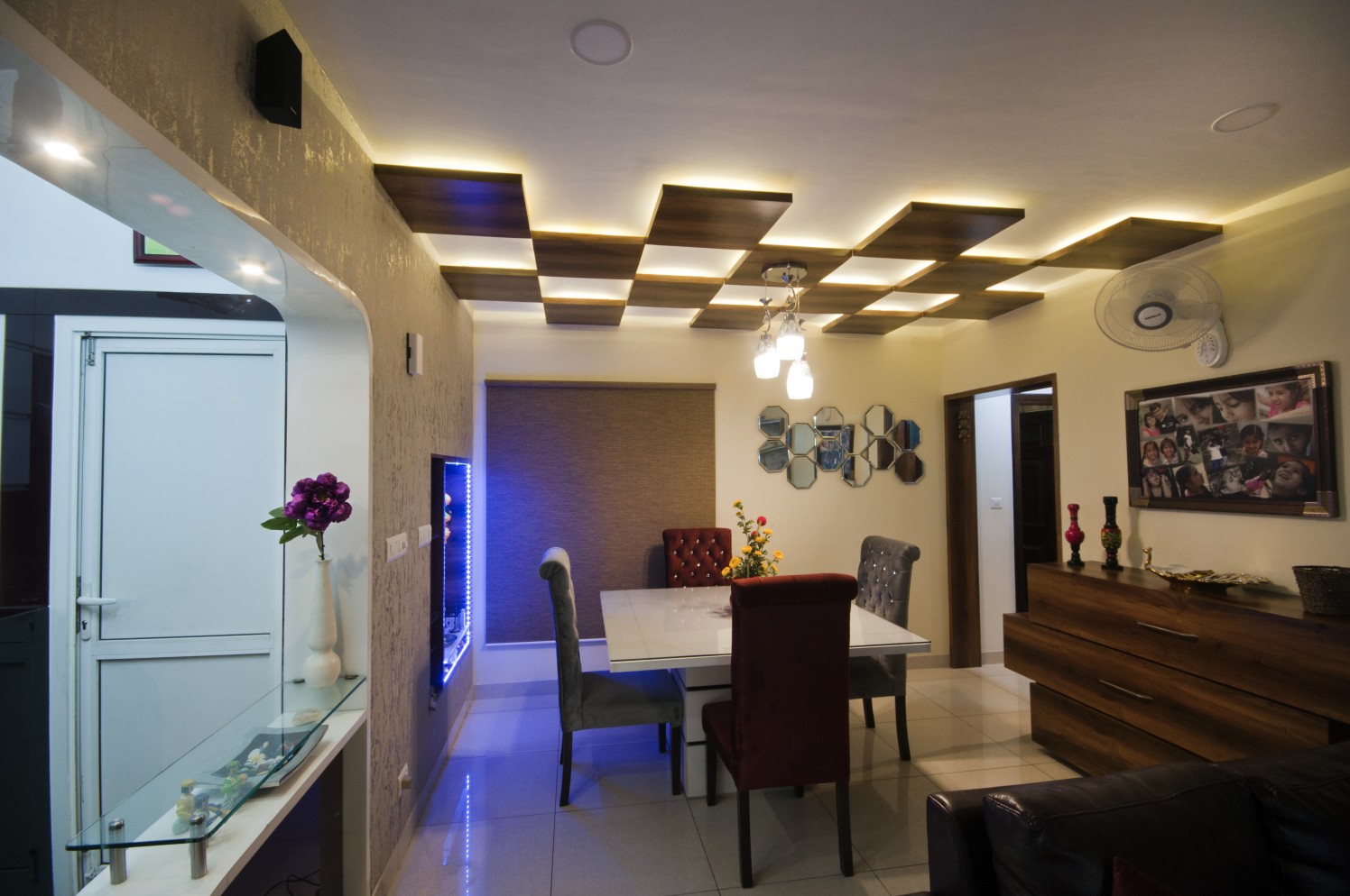 Checkerd Ceiling by Imtiyaz Khan