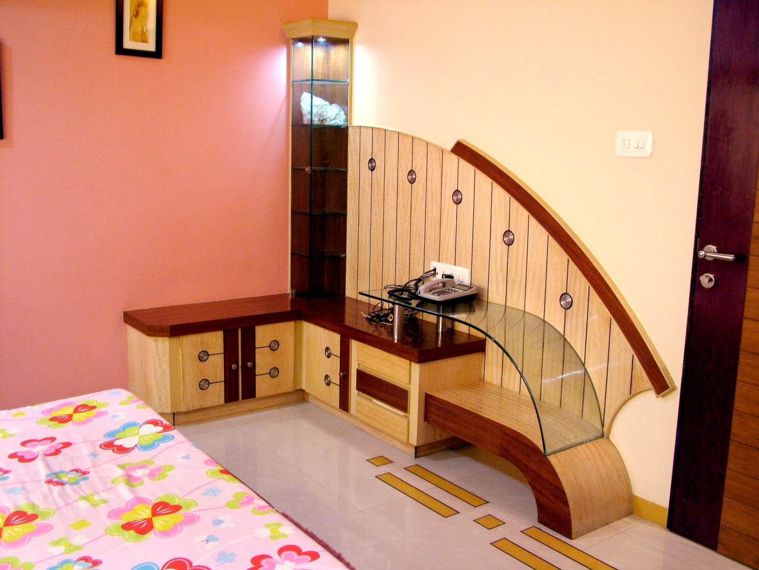 Retro Modern Bedroom by Bhavin Shah Modern Contemporary | Interior Design Photos & Ideas