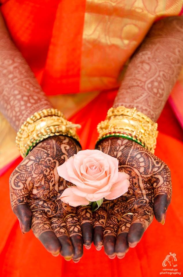 Blooming heena by Wedding Moments Wedding-photography | Weddings Photos & Ideas