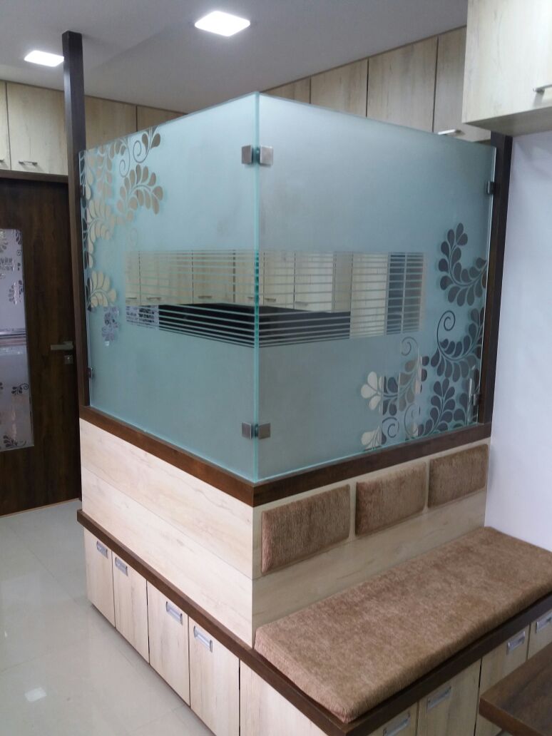 Workplace Floor by Nidhi Rathod Contemporary | Interior Design Photos & Ideas