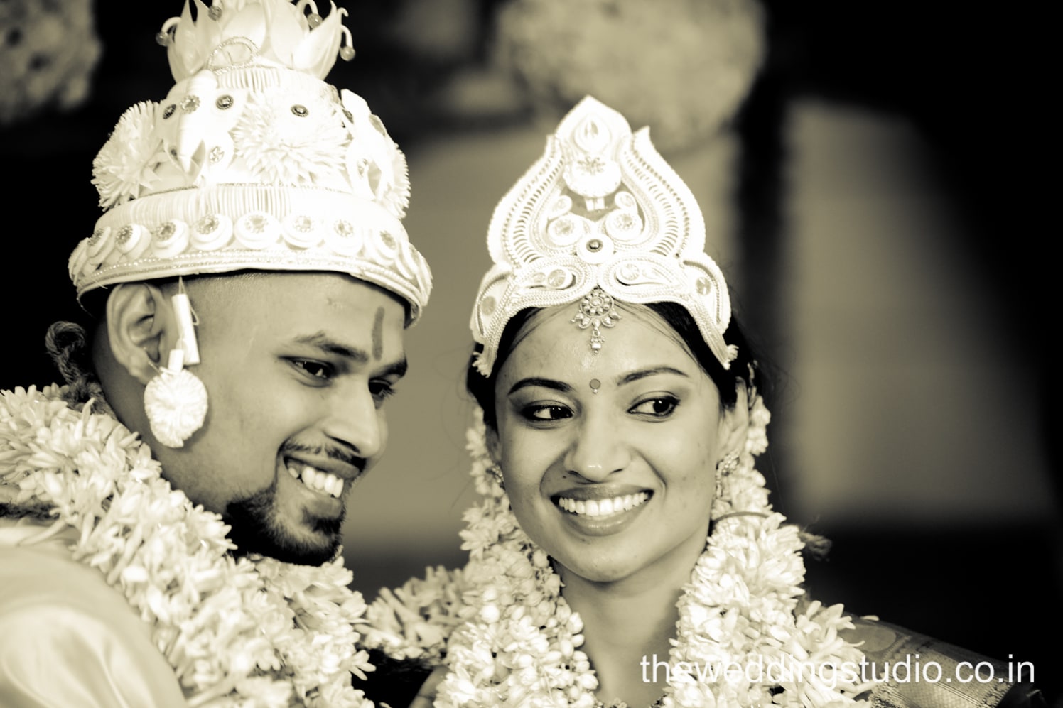 The mesmerizing duo! by THE WEDDING STUDIO Wedding-photography | Weddings Photos & Ideas