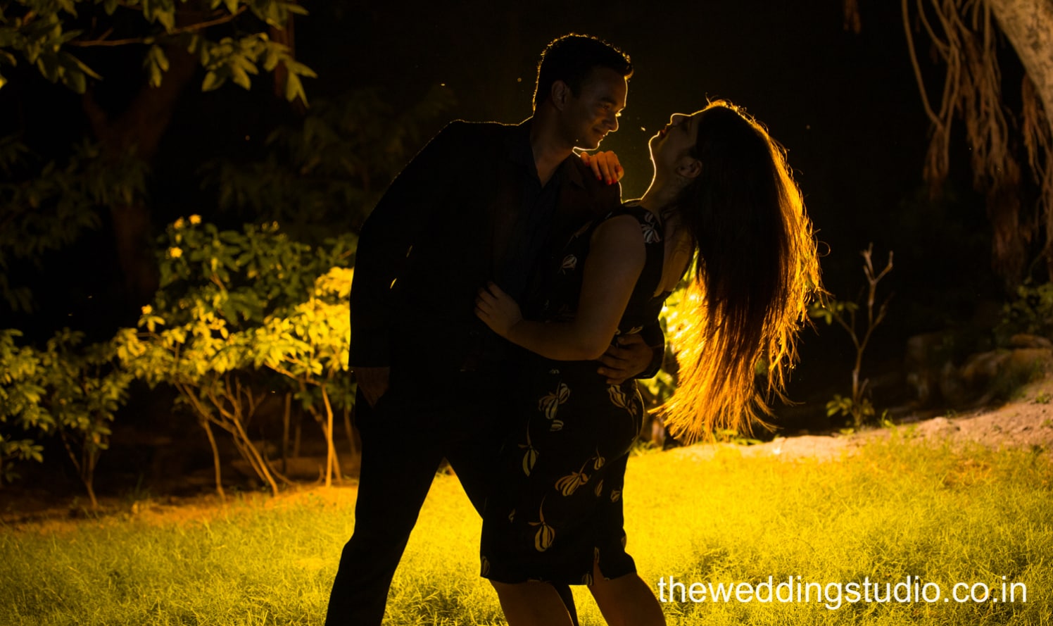 The most cliche pose by THE WEDDING STUDIO Wedding-photography | Weddings Photos & Ideas