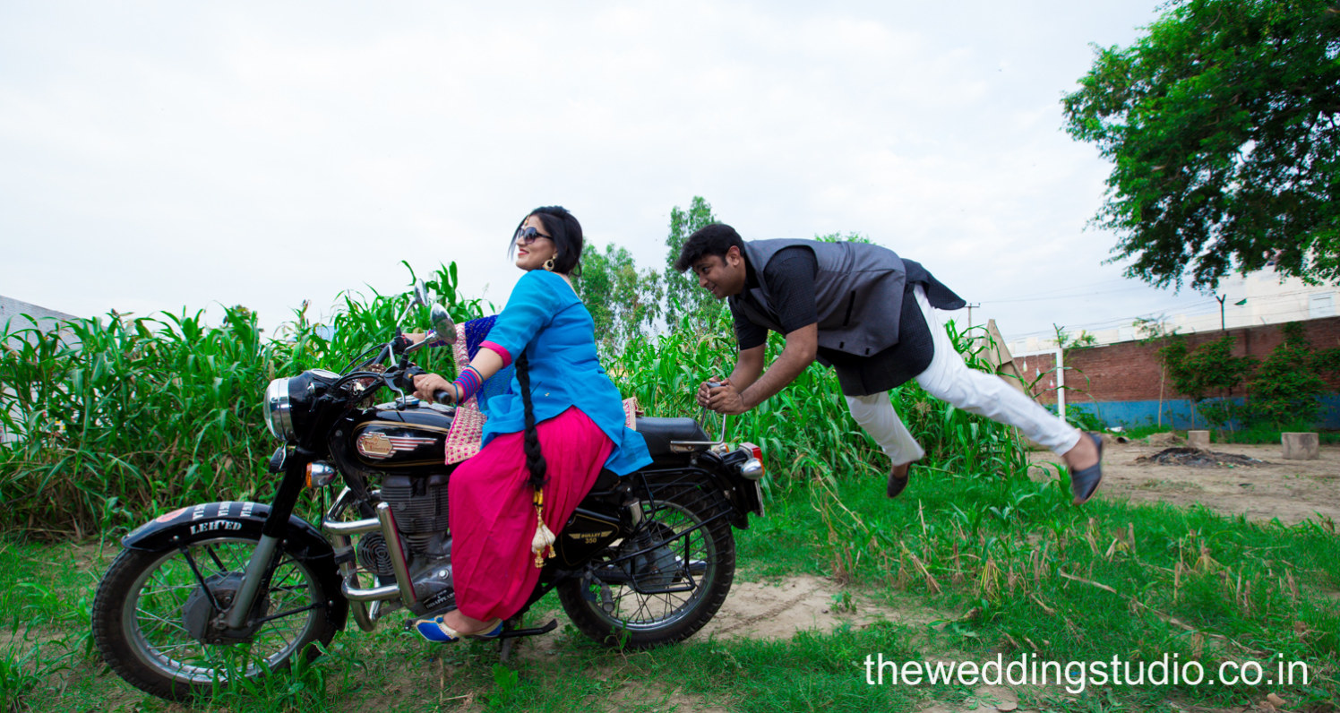 When your wife's a bike lover! by THE WEDDING STUDIO Wedding-photography | Weddings Photos & Ideas