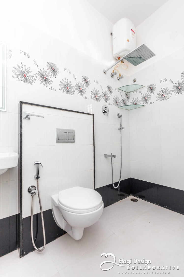 Western Style Bathroom With Pale Shade Interior by Prashanth Nandiprasad Bathroom Contemporary Modern | Interior Design Photos & Ideas