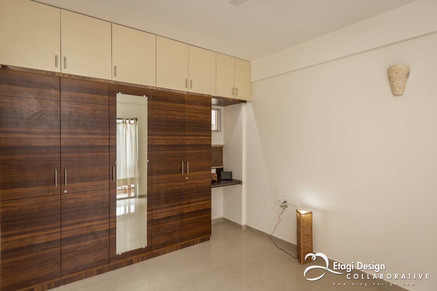 Contemporary Closets by Prashanth Nandiprasad Modern | Interior Design Photos & Ideas