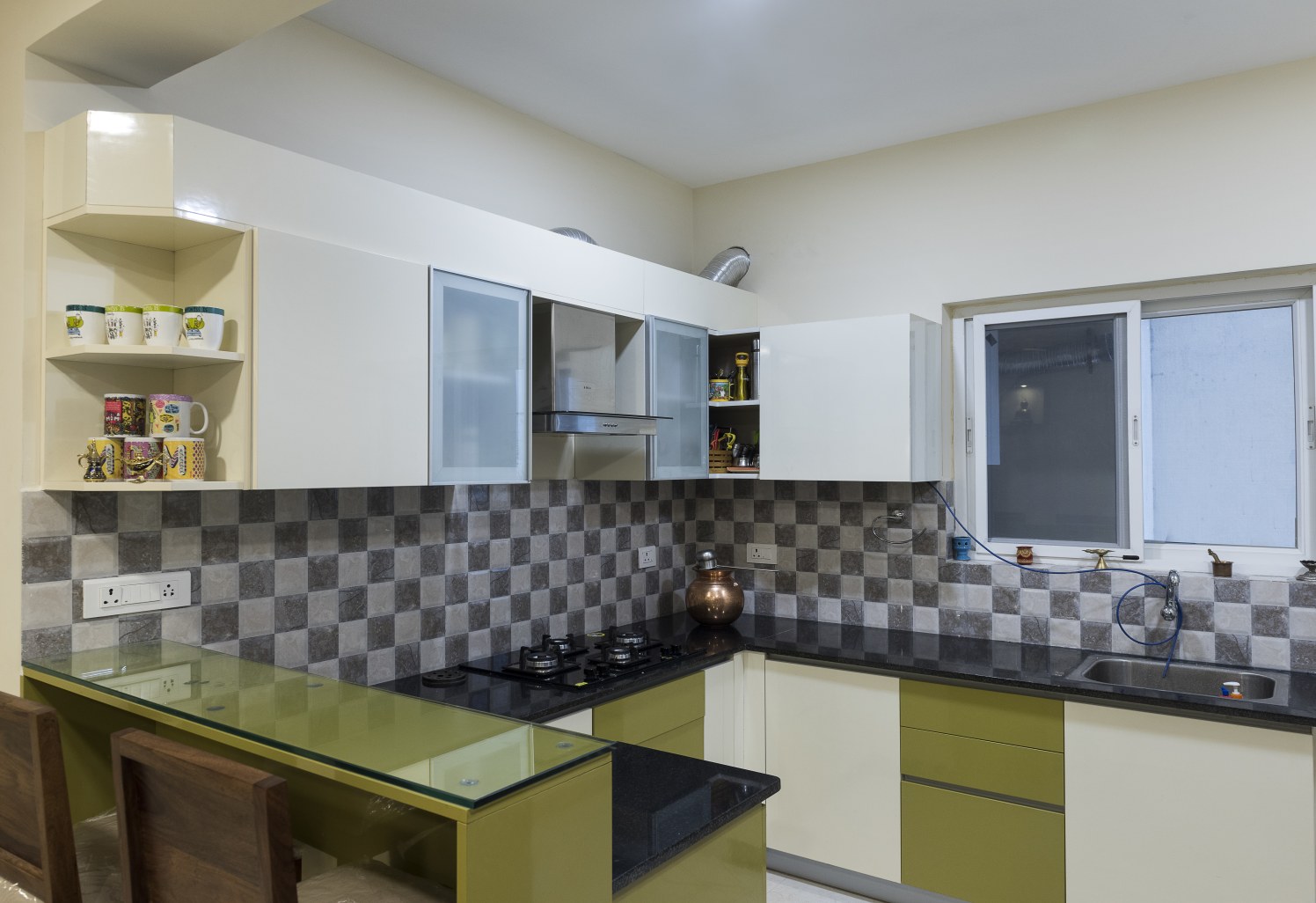 Checkered Tiles by HomeLane Modular-kitchen Modern | Interior Design Photos & Ideas