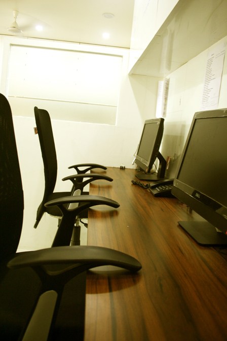 Modern Style Office by Abhijeet Avinash Joshi Modern | Interior Design Photos & Ideas