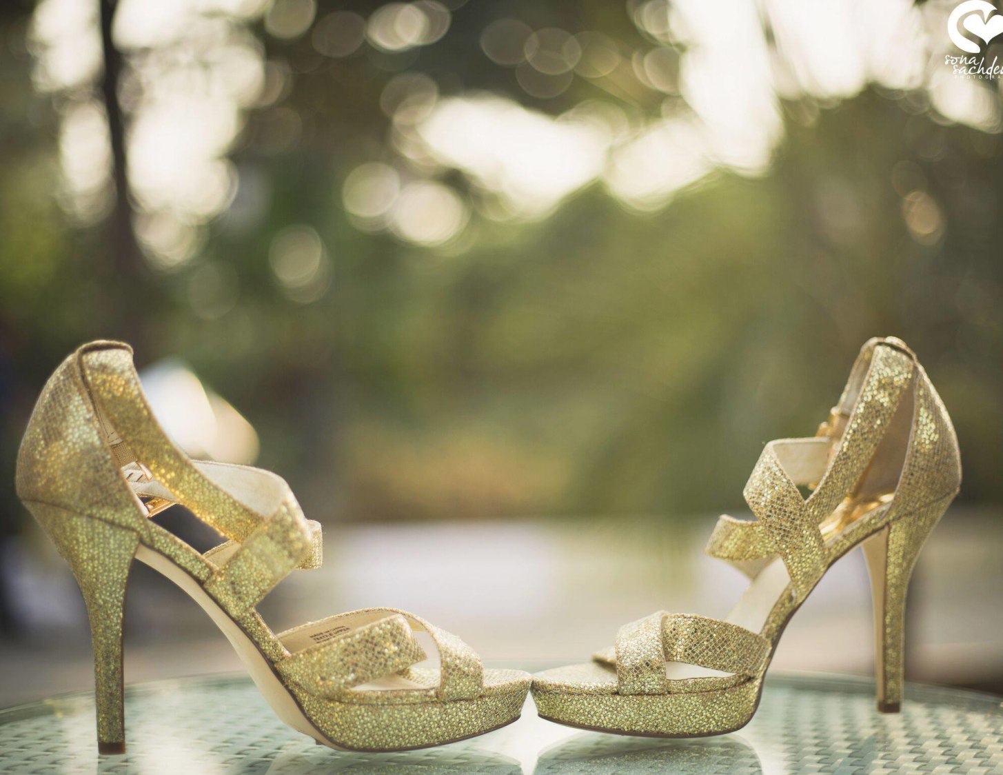 Gilded golden gleam by Sona Sachdeva Photography Wedding-photography | Weddings Photos & Ideas