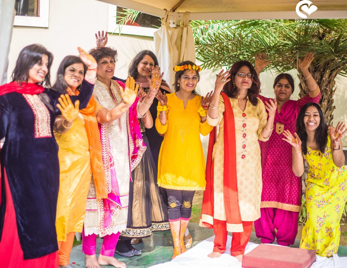 The bride's team by Sona Sachdeva Photography