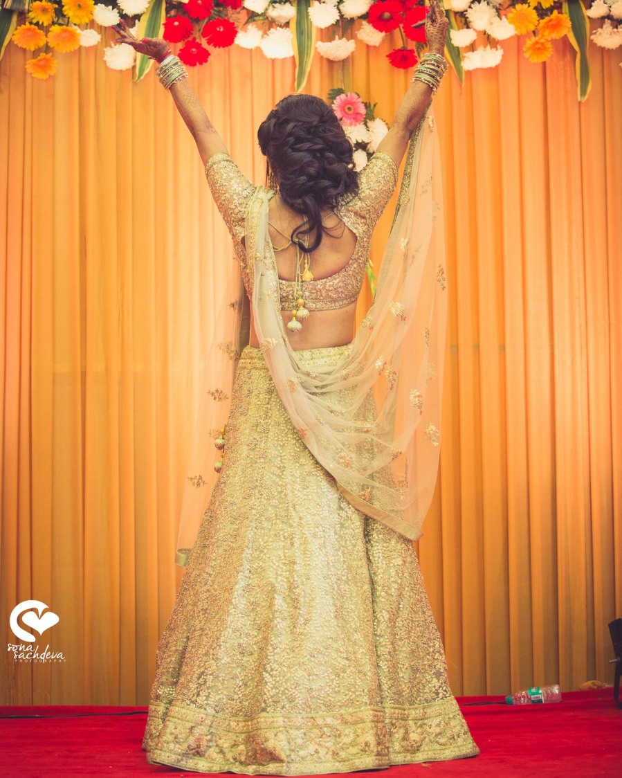Gilded graceful gleam by Sona Sachdeva Photography Wedding-photography | Weddings Photos & Ideas