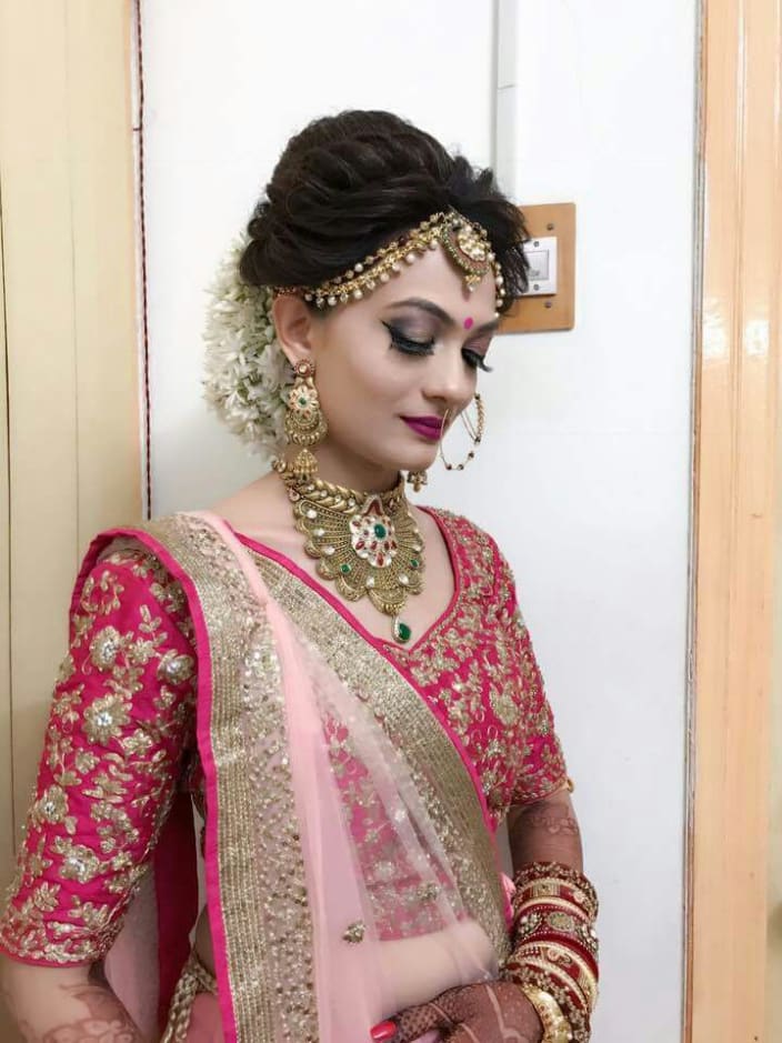 Indian Wedding Hairstyle And Makeup Saubhaya Makeup