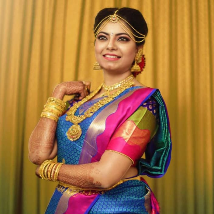 You automatically feel confident when your make-up is in point! South Indian Makeup Ideas For Brides