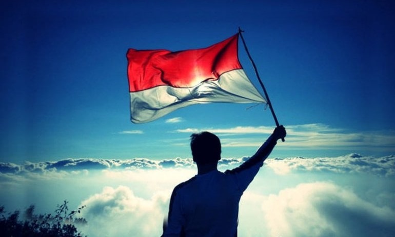 Mempertahankan apa yang telah diberikan oleh para pahlawan sungguh tidaklah mudah