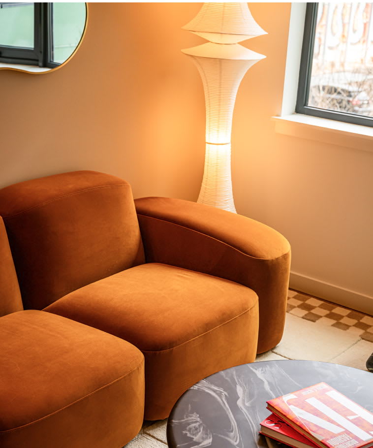 Fishtown Urby Luxury Apartment Living Room in Fishtown Philadelphia