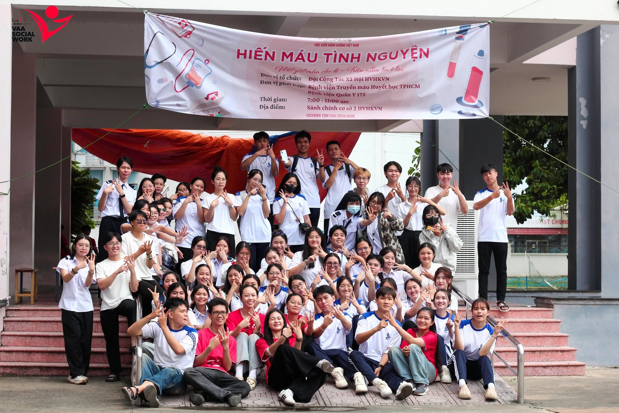 Trong chương trình Hiến máu tình nguyện.