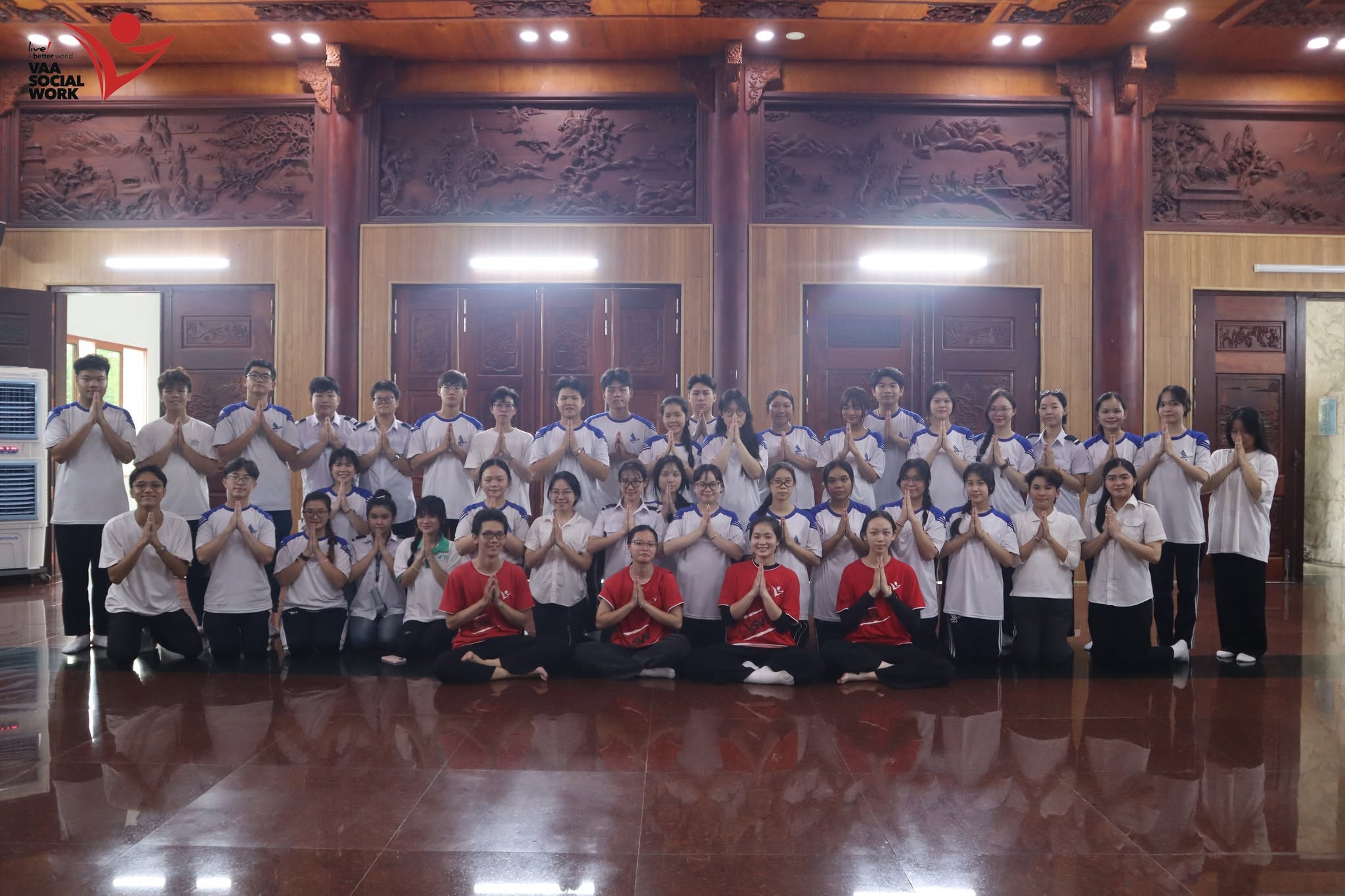 Trong chương trình Mái ấm tình thương chùa Diệu Pháp.