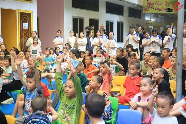 Mái Ấm Tình Thương