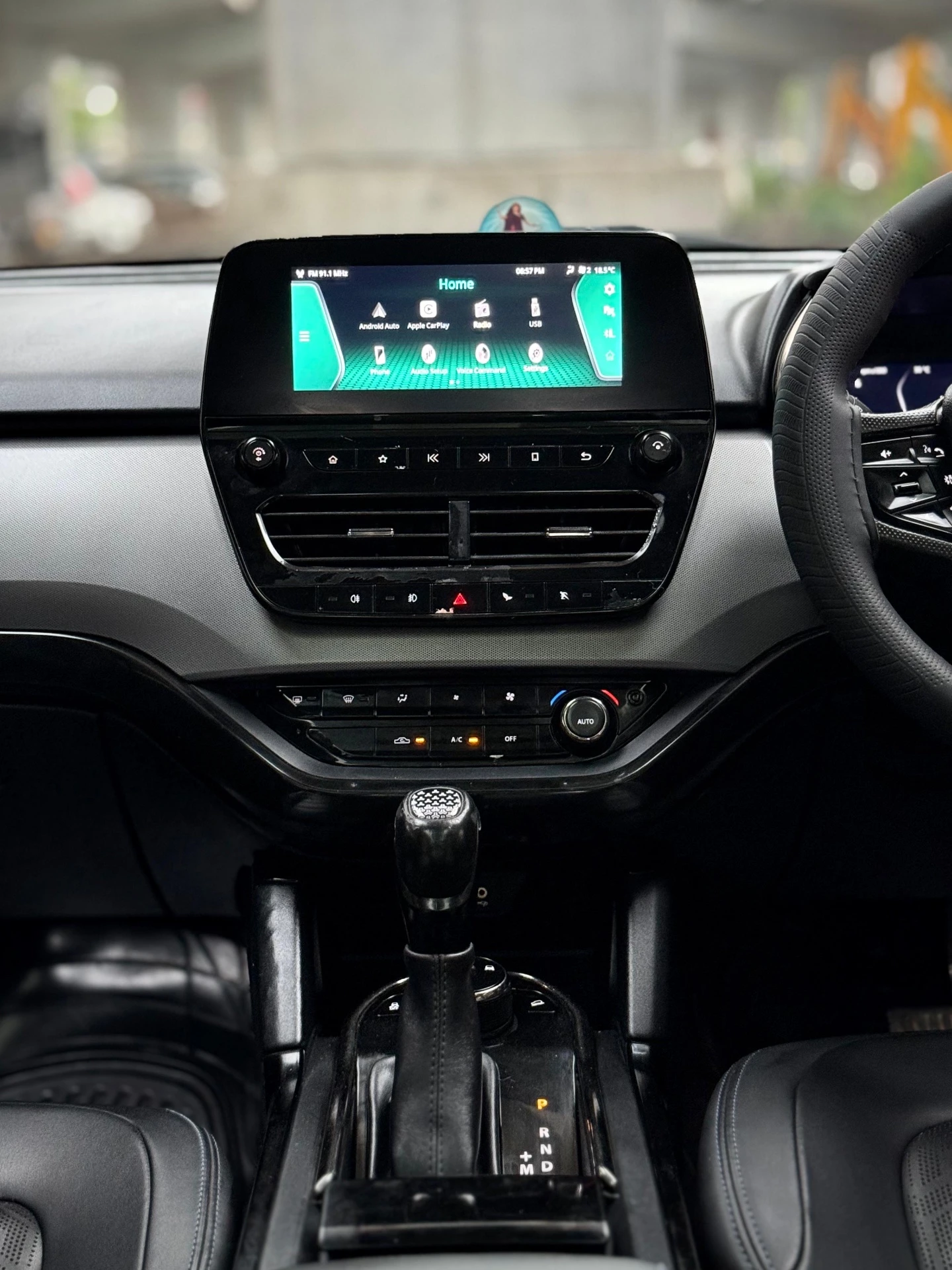 Tata Harrier (2022) 14