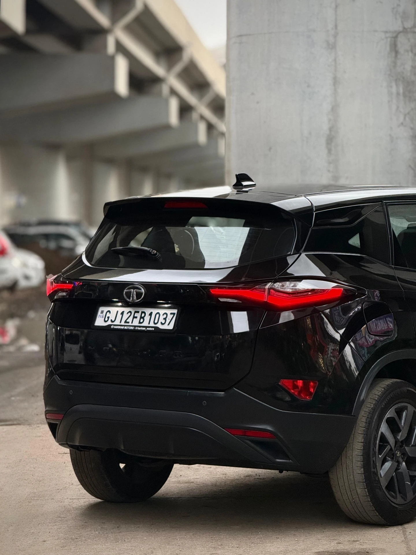 Tata Harrier (2022) 18