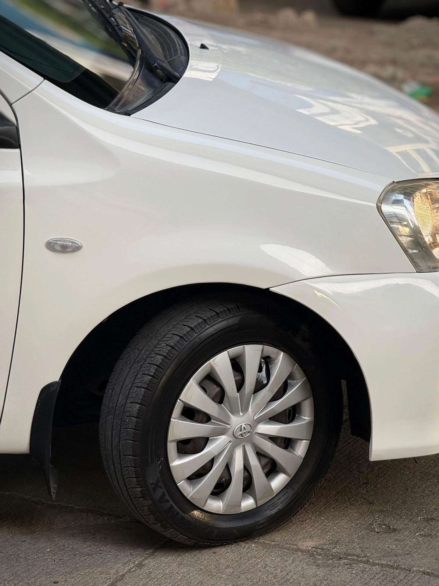 Toyota Etios (2017) 10