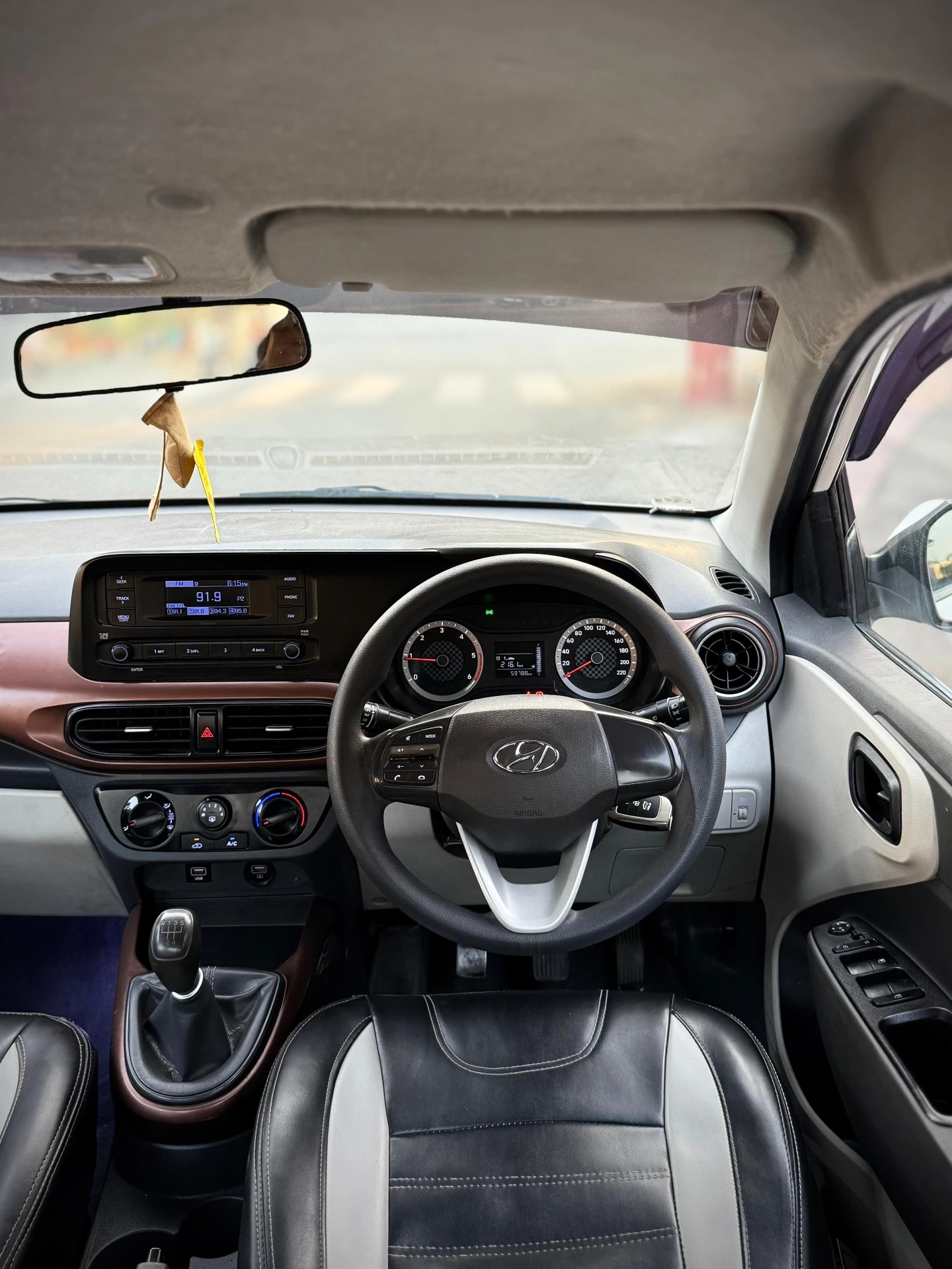 Hyundai Aura (2020) 13