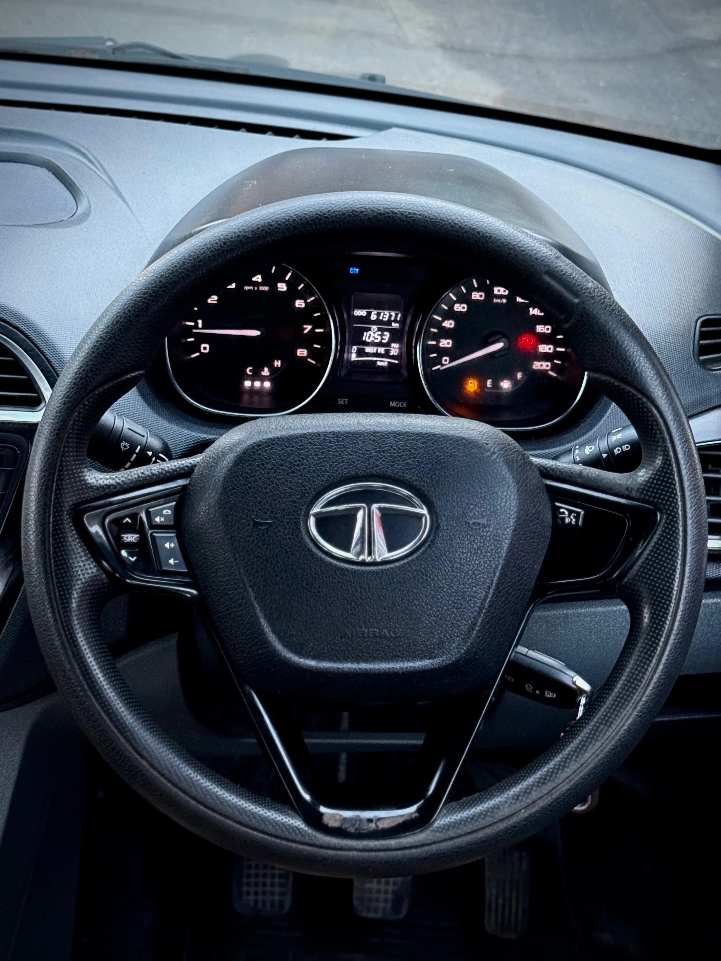 Tata Tigor (2018) 9