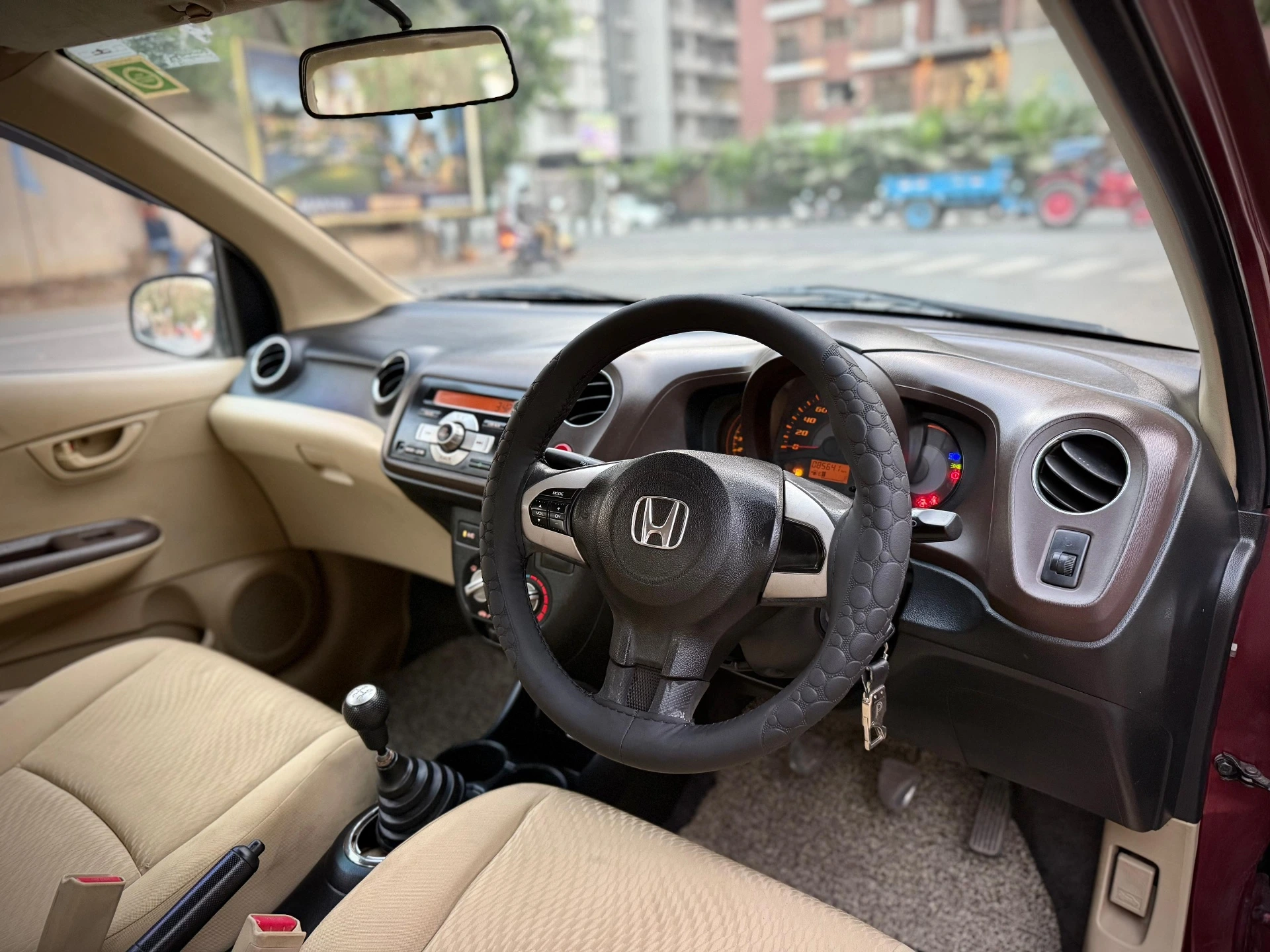 Honda Amaze (2014) 12
