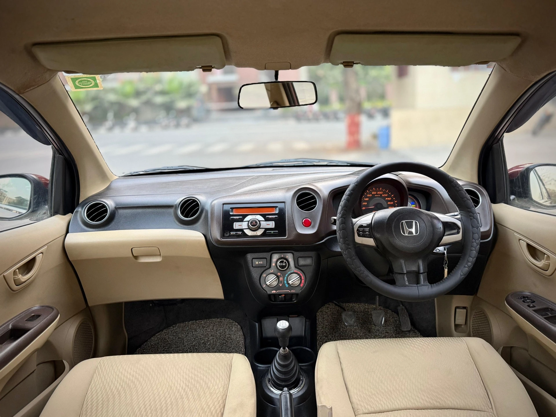 Honda Amaze (2014) 18