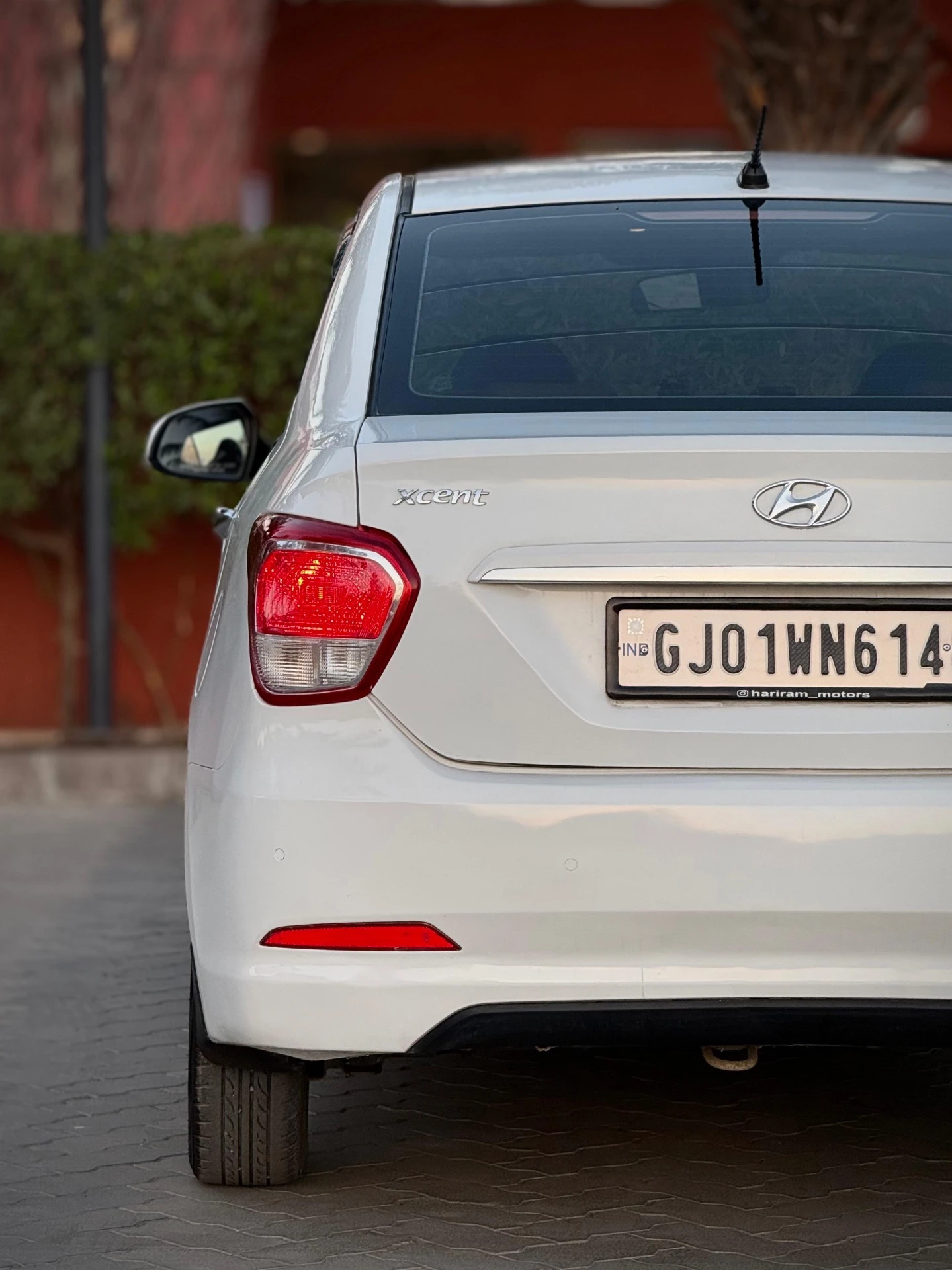 Hyundai Xcent (2017) 14