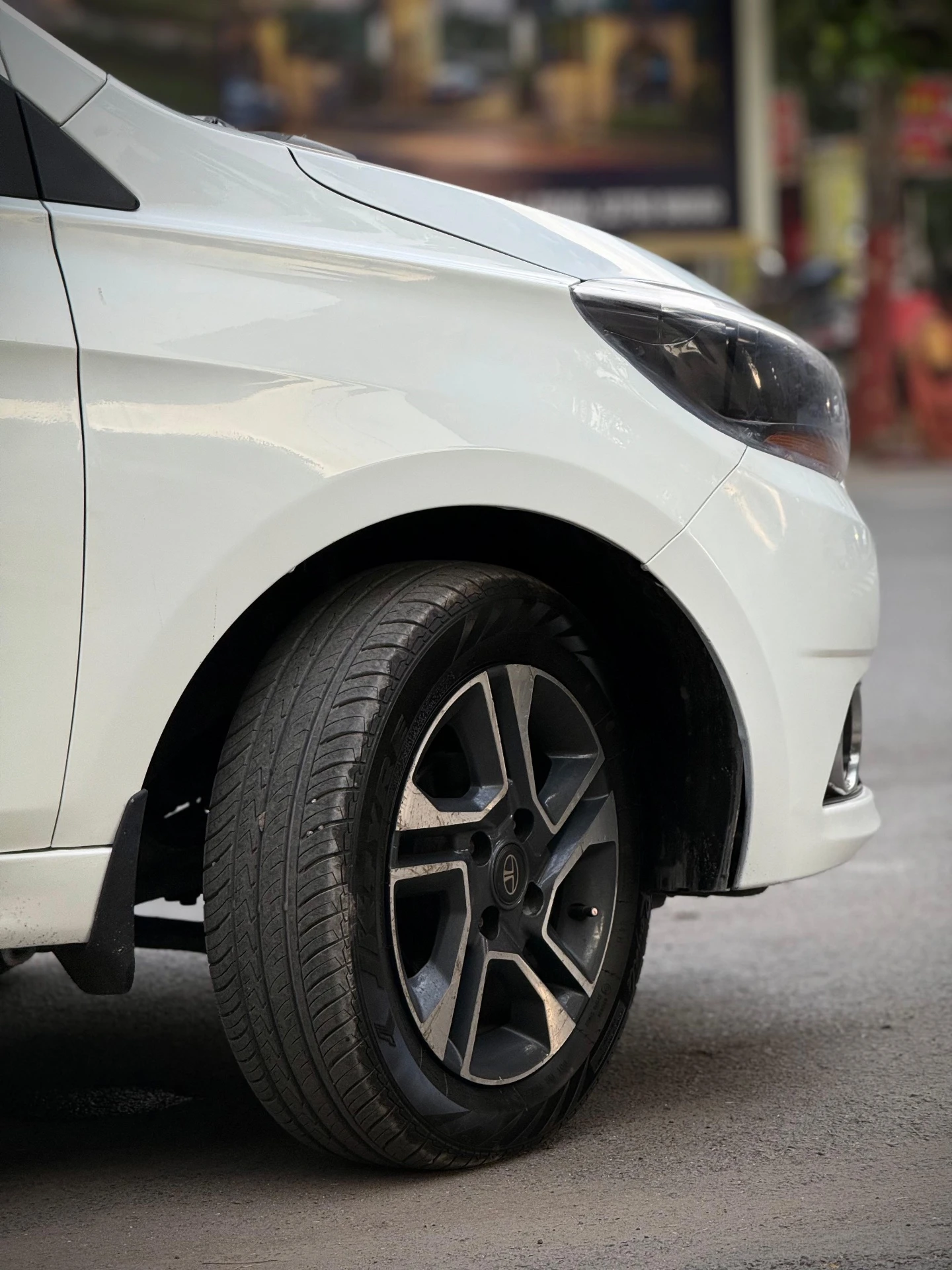 Tata Tigor (2018) 12
