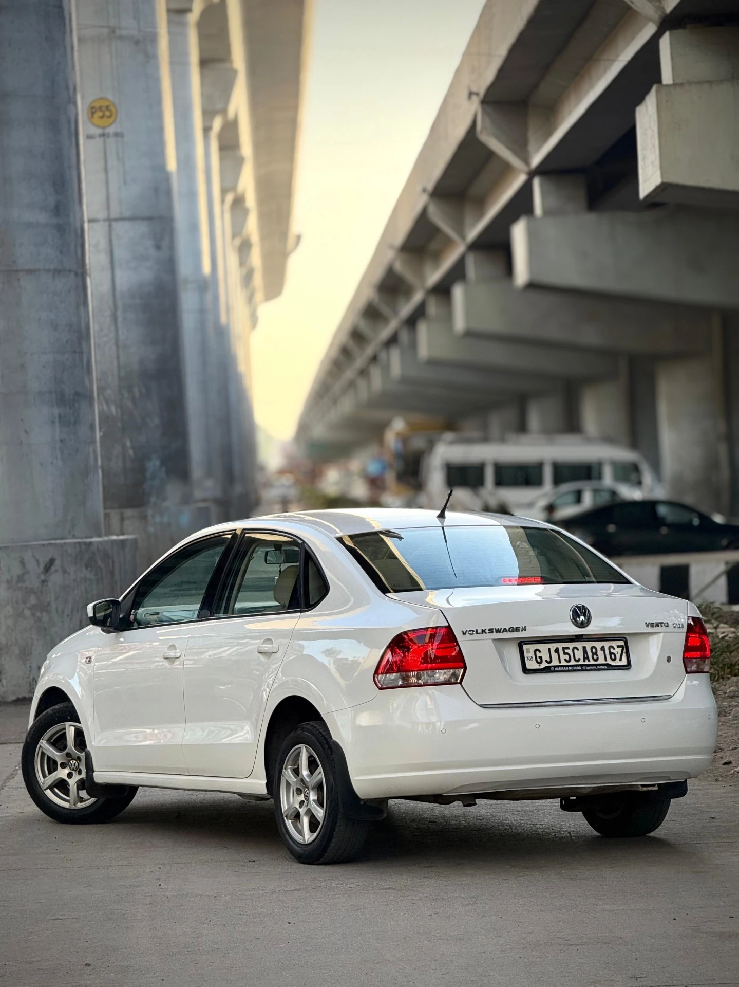 Volkswagen Vento (2012) 4