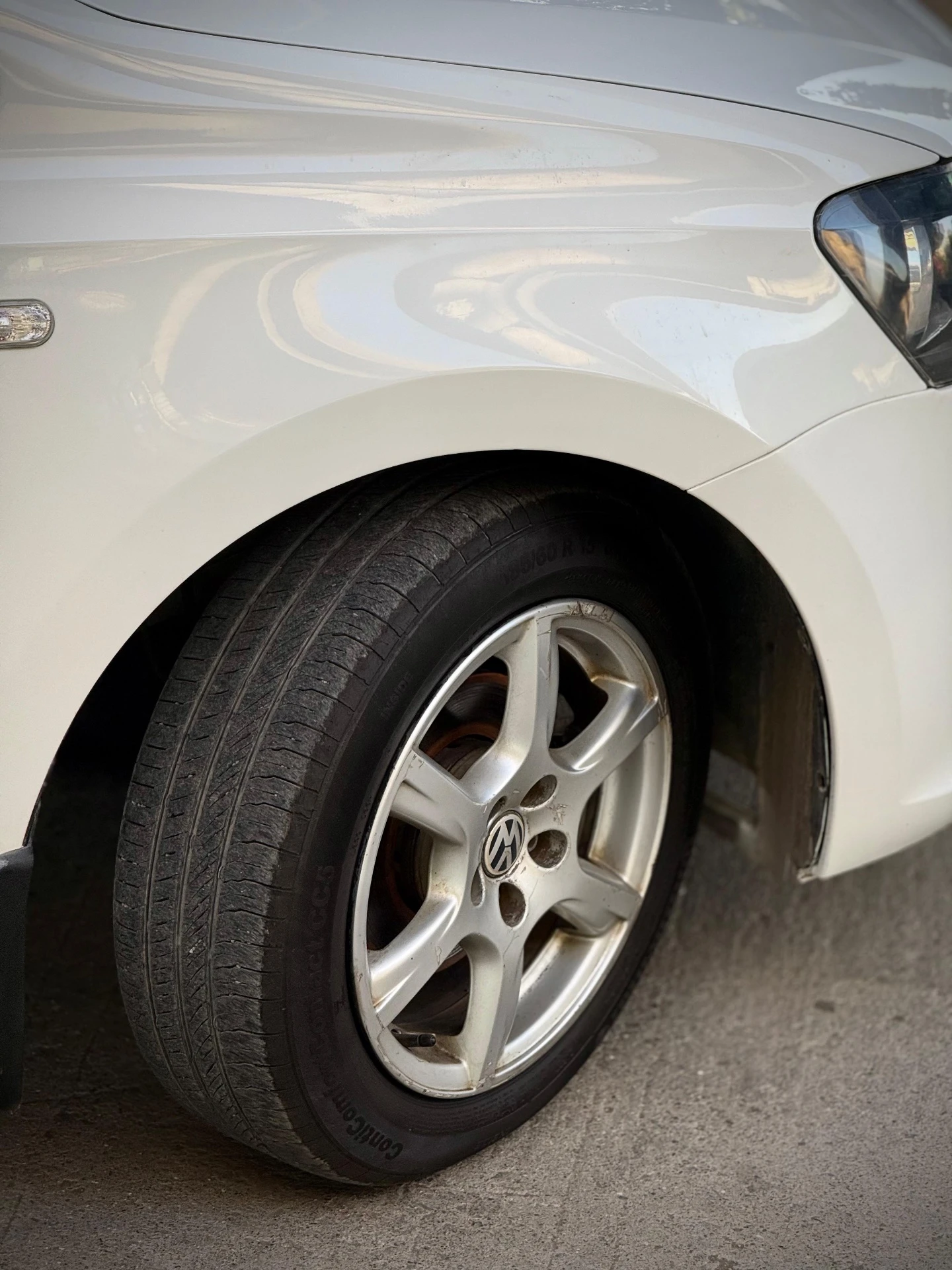 Volkswagen Vento (2012) 9