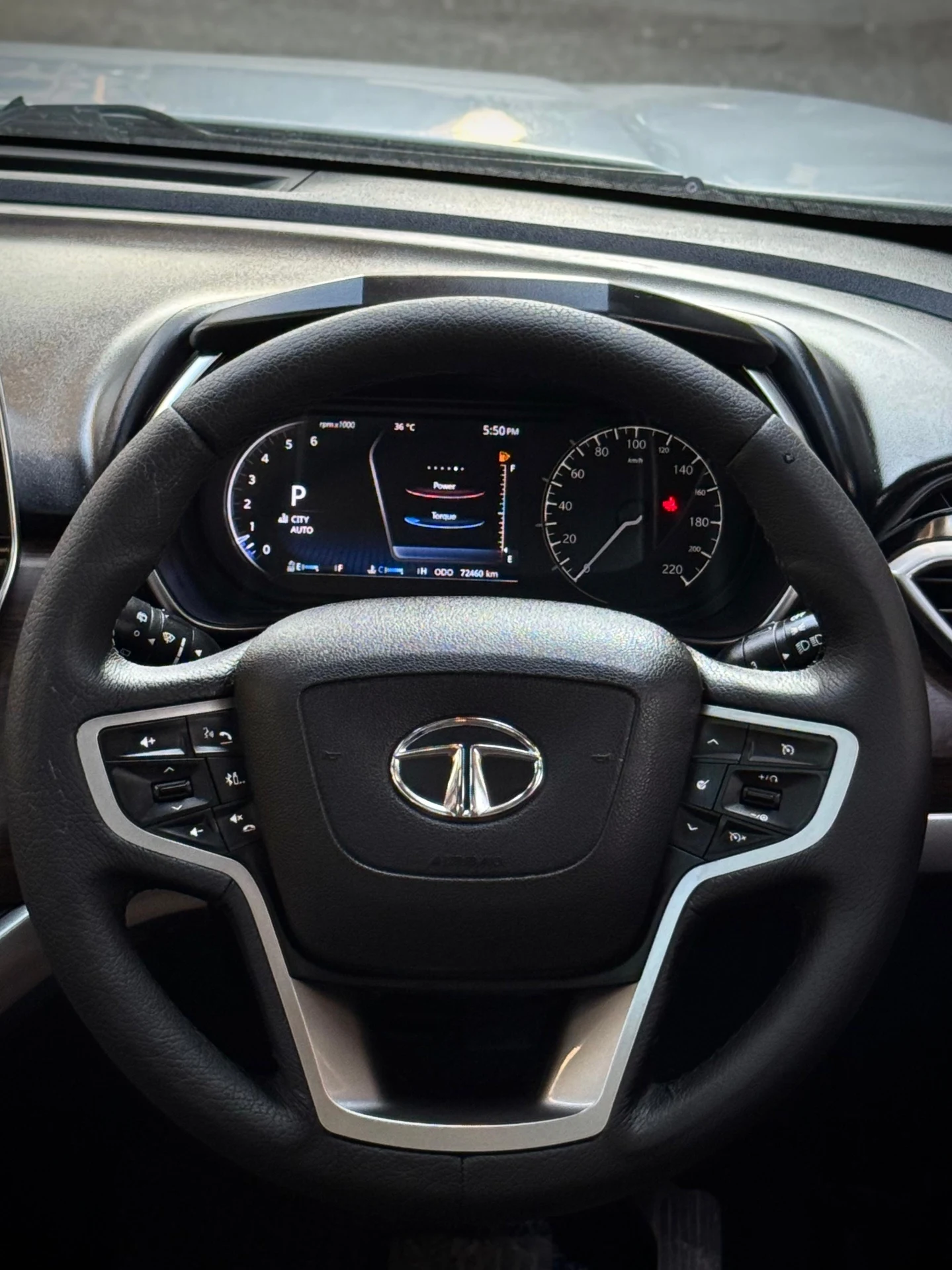 Tata Harrier (2022) 15