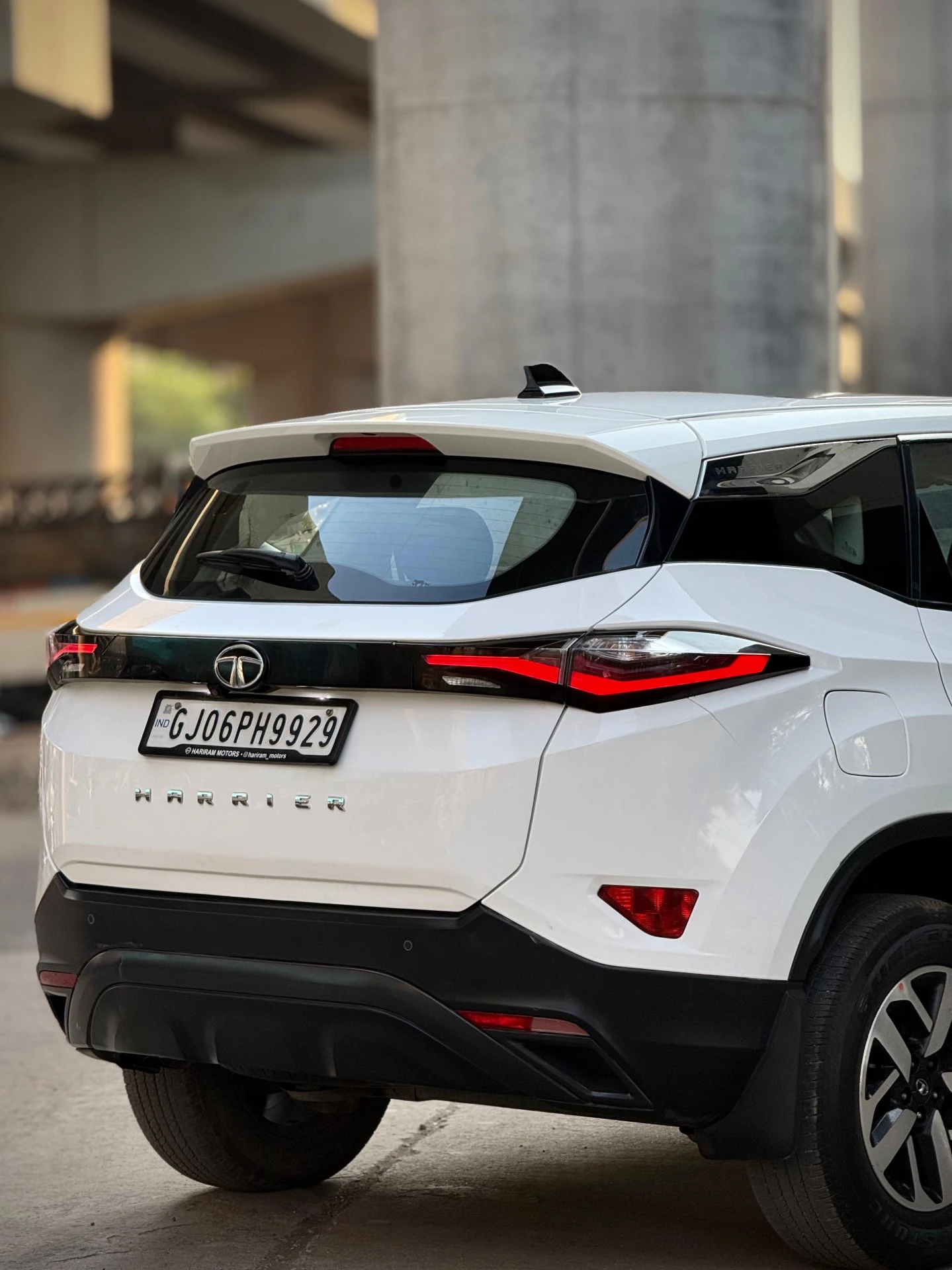 Tata Harrier (2022) 17