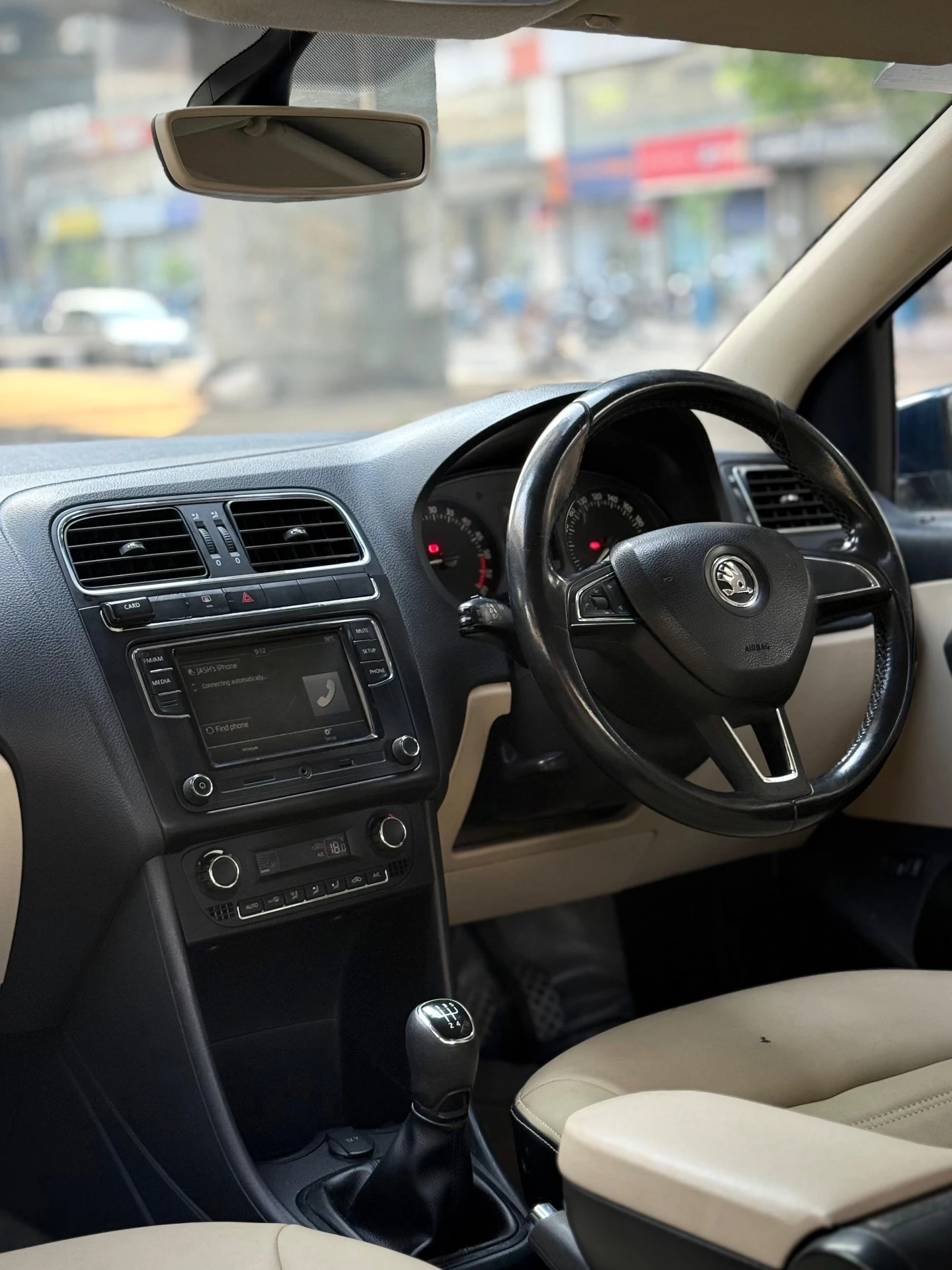 Skoda Rapid (2017) 23