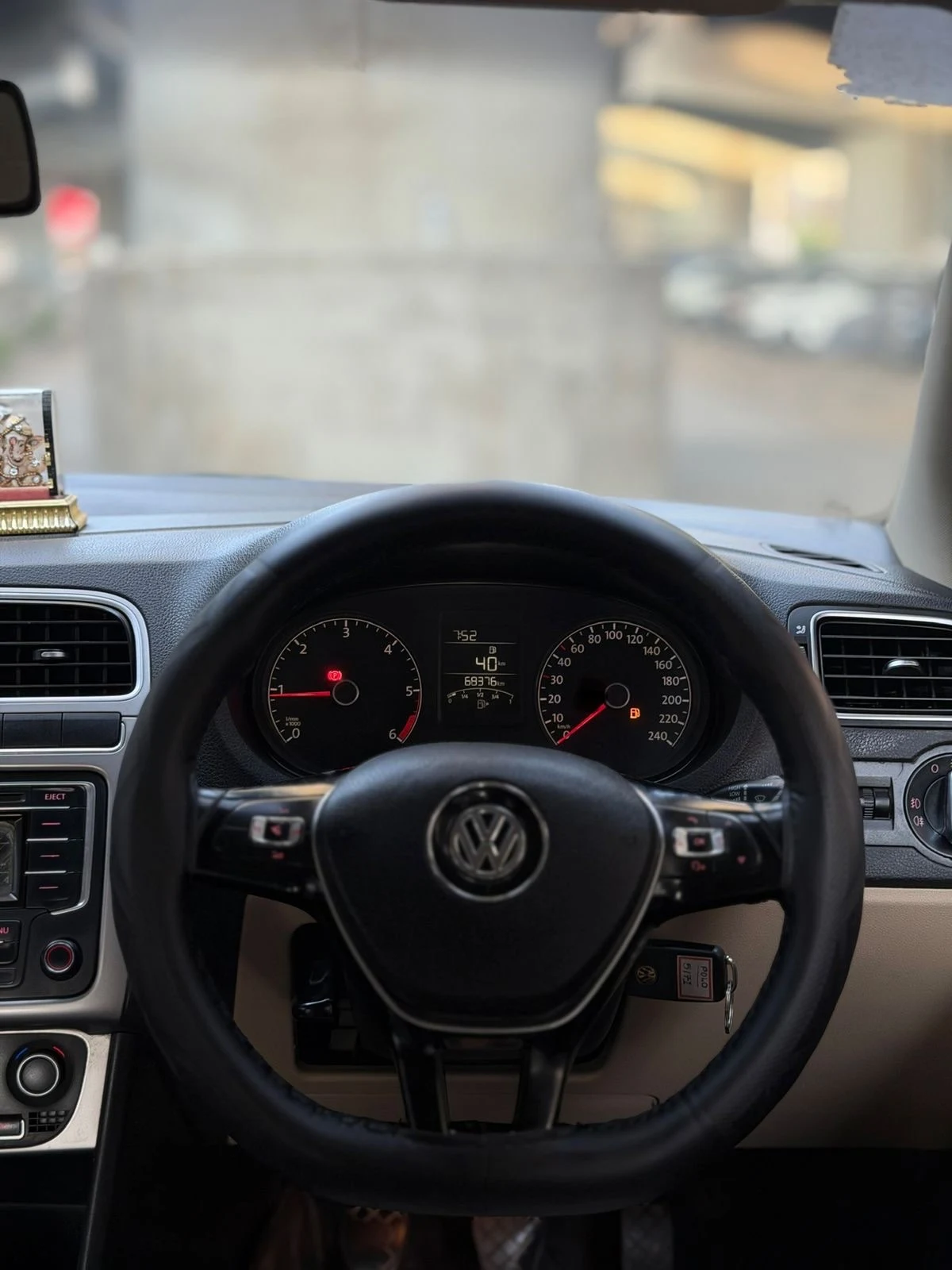 Volkswagen Polo (2016) 9